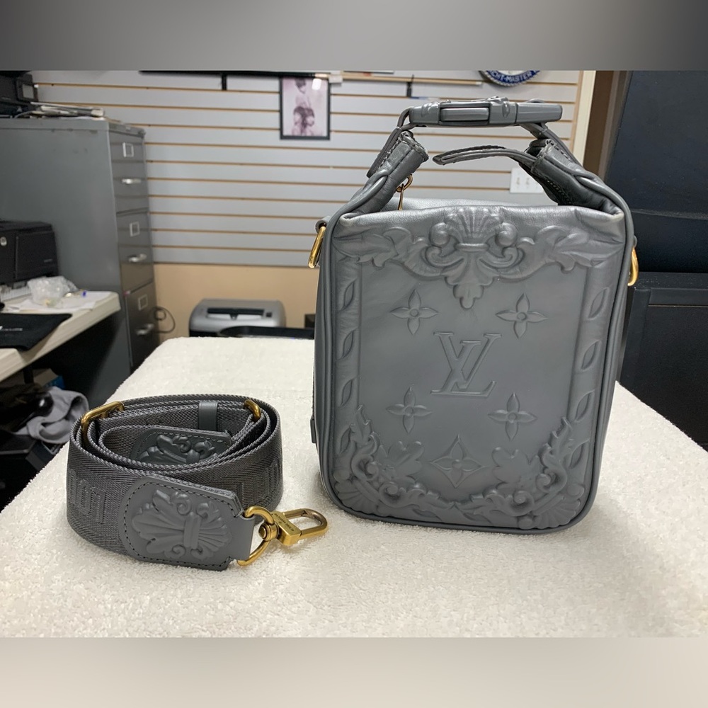 2023 Louis Vuitton Gray Leather Debossed Cruiser Messenger Bag